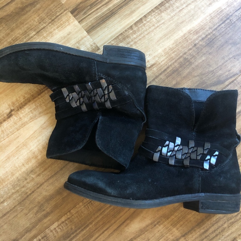 Steve Madden Traker Ankle Boots